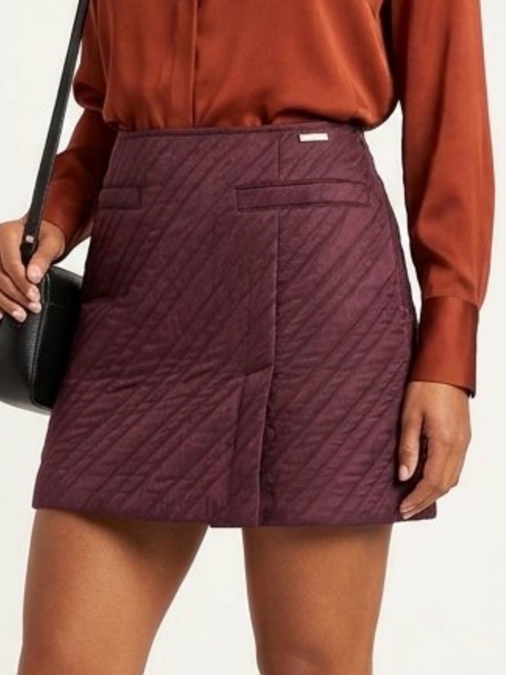 Trina Turk Women's Purple Quilted
Lined Mini Skirt Zip Closure Sz 8
NWOT